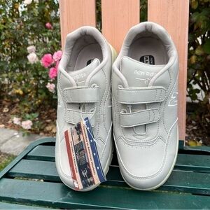 New Balance 811 USA Walking‎ Shoes